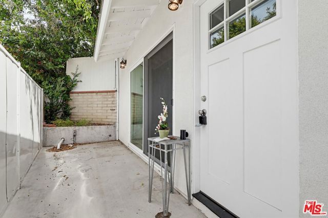12836 Waddell Street, Valley Village, CA 91607