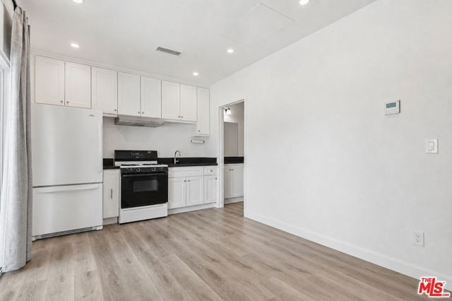 12836 Waddell Street, Valley Village, CA 91607