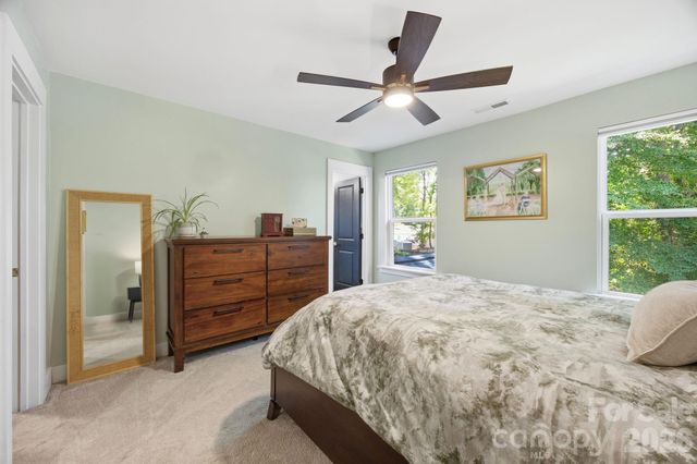 831 Mcarthur Avenue, Charlotte, NC 28206
