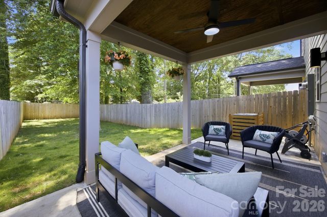 831 Mcarthur Avenue, Charlotte, NC 28206