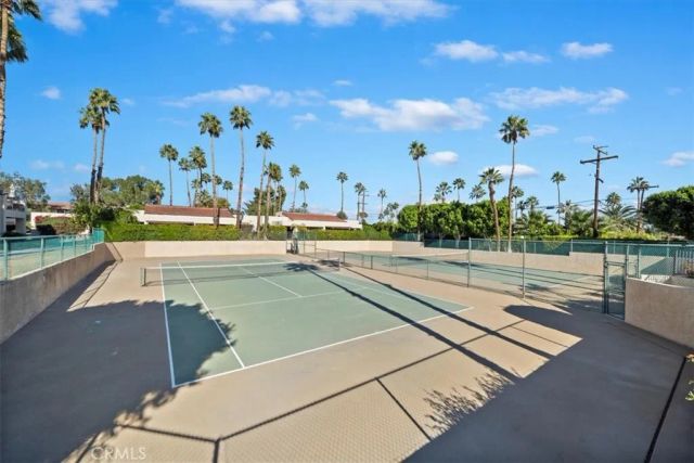 200 E Racquet Club 72, Palm Springs, CA 92262