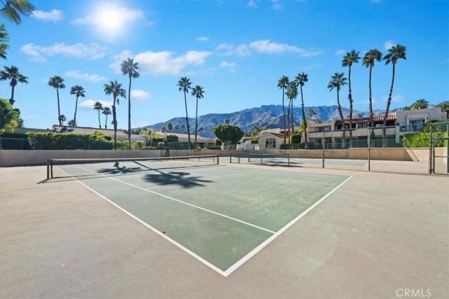 200 E Racquet Club 72, Palm Springs, CA 92262