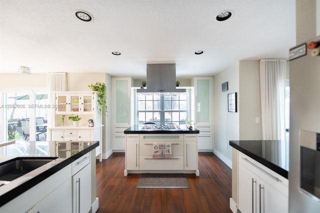 13832 NW 22nd Street, Sunrise, FL 33323