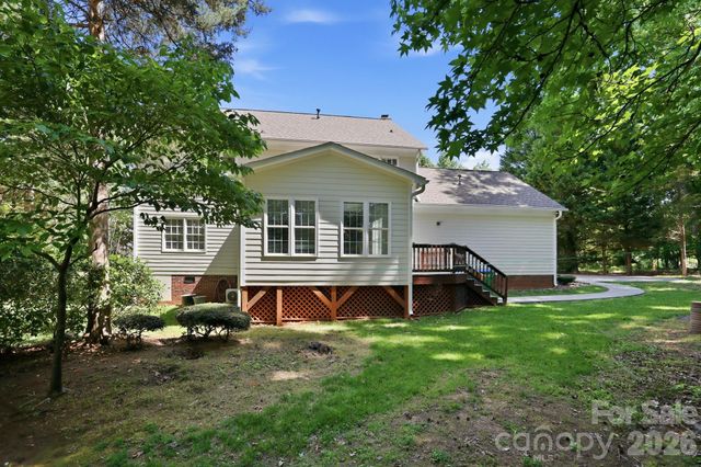 7000 Hollow Oak Drive, Mint Hill, NC 28227
