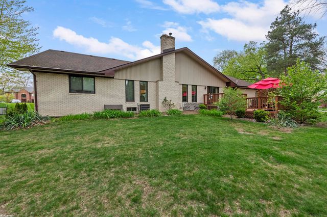 6910 Montgomery Drive, Shelby Twp, MI 48316