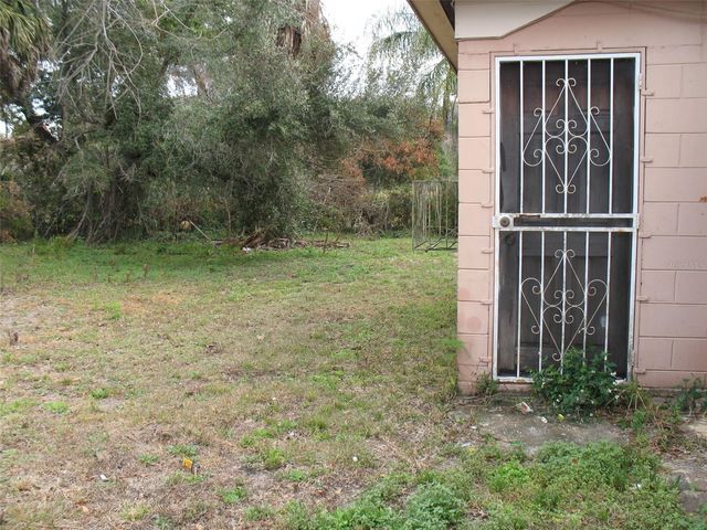 3712 E CLIFTON STREET, Tampa, FL 33610