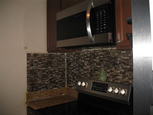 3712 E CLIFTON STREET, Tampa, FL 33610