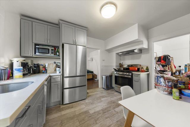 299 Rhine Street, Daly City, CA 94014