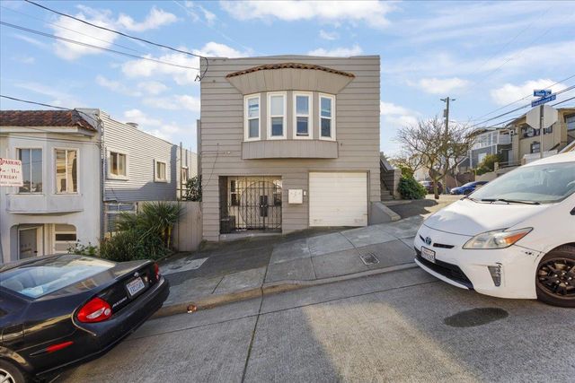 299 Rhine Street, Daly City, CA 94014