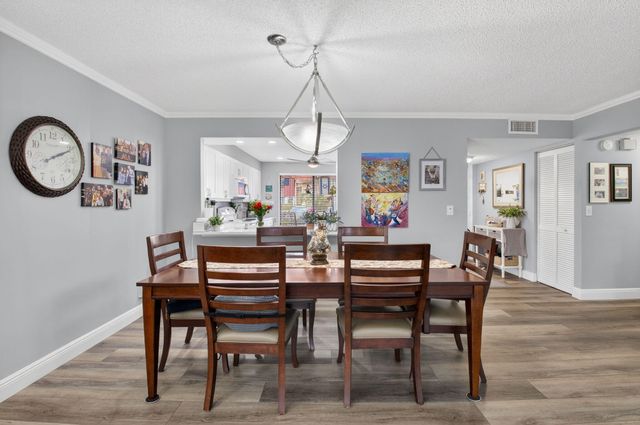 11135 Green Lake Drive 102, Boynton Beach, FL 33437