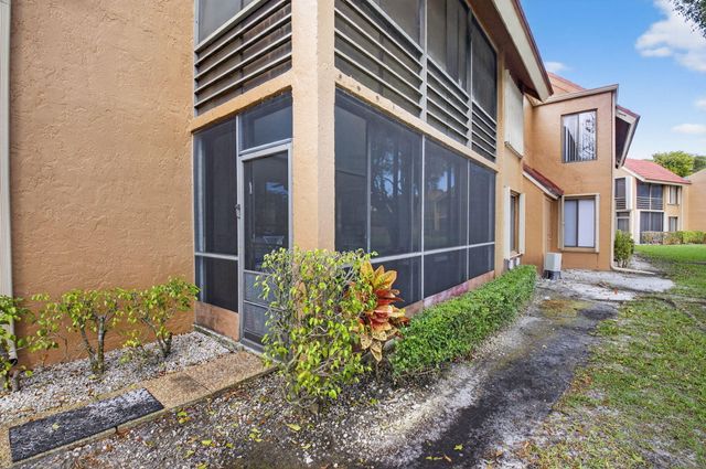 11135 Green Lake Drive 102, Boynton Beach, FL 33437