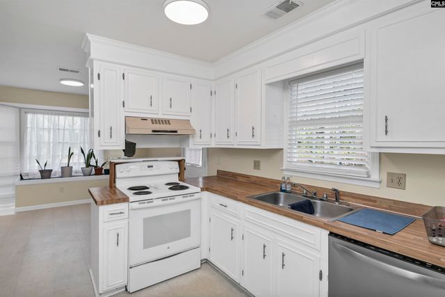 337 Chapelwhite Road, Irmo, SC 29063