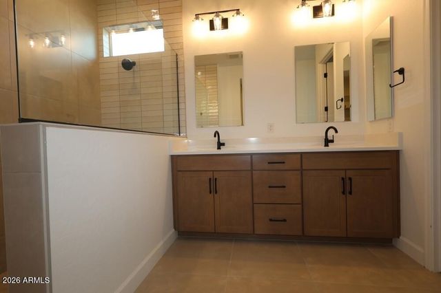 2911 E COLD PRESS Drive, San Tan Valley, AZ 85140