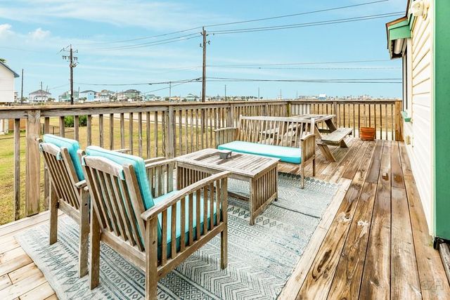 16725 Captain Bligh, Jamaica Beach, TX 77554