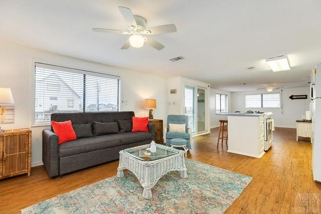 16725 Captain Bligh, Jamaica Beach, TX 77554