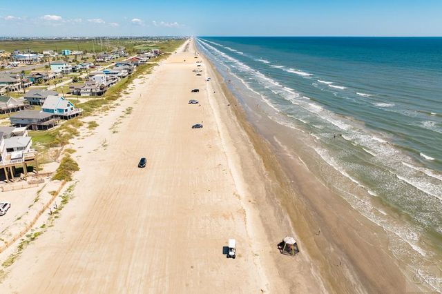 16725 Captain Bligh, Jamaica Beach, TX 77554