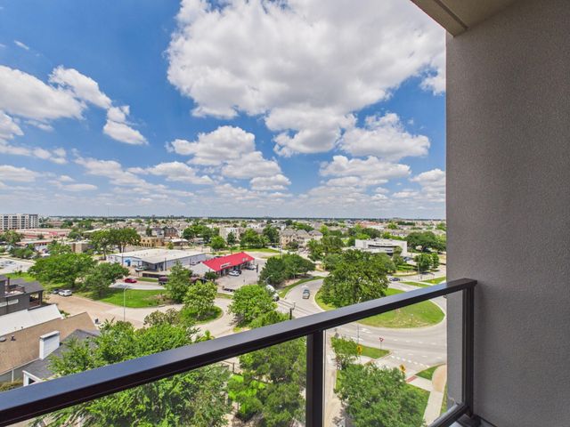 929 Westcott 819, Houston, TX 77007