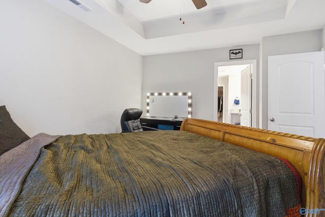 2644 NW Ajs Arbor Drive, Huntsville, AL 35810