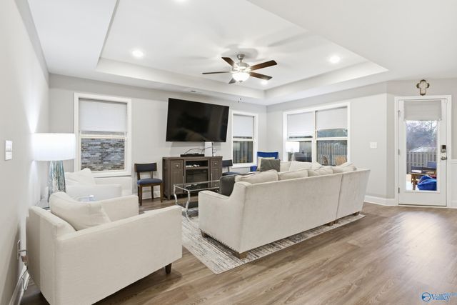 2644 NW Ajs Arbor Drive, Huntsville, AL 35810