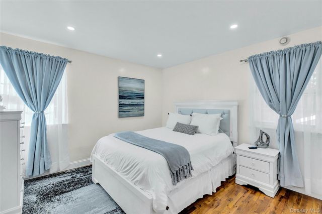 35 Grant Boulevard, Hampton Bays, NY 11946