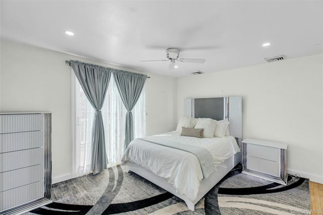 35 Grant Boulevard, Hampton Bays, NY 11946