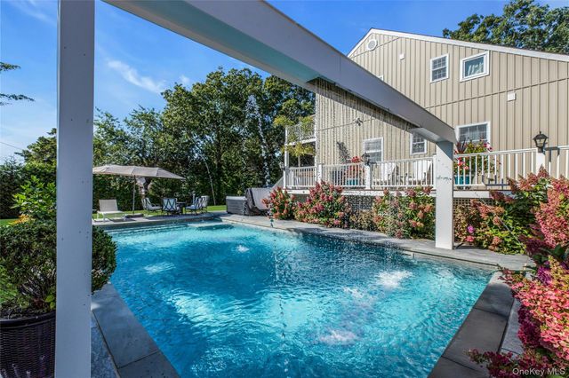 35 Grant Boulevard, Hampton Bays, NY 11946