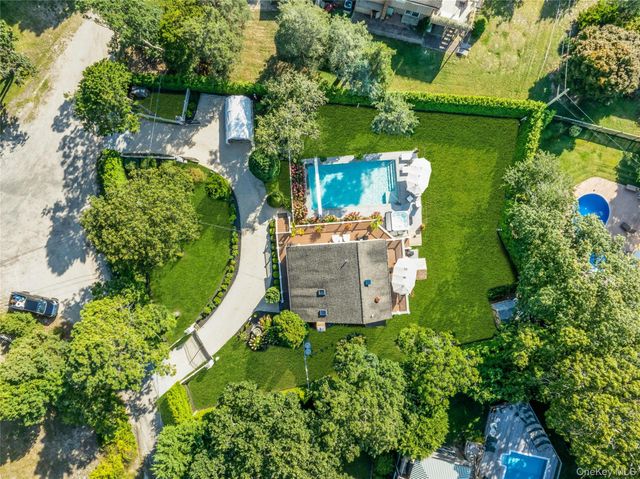 35 Grant Boulevard, Hampton Bays, NY 11946