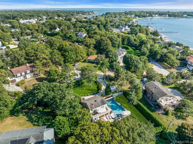 35 Grant Boulevard, Hampton Bays, NY 11946