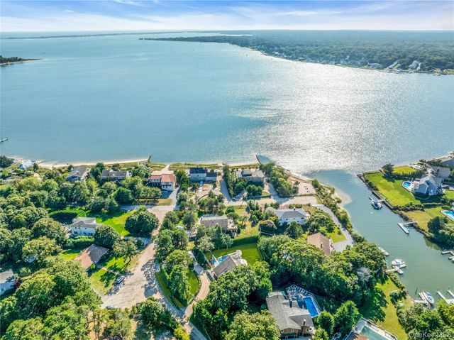 35 Grant Boulevard, Hampton Bays, NY 11946