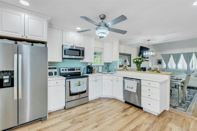 35 Grant Boulevard, Hampton Bays, NY 11946