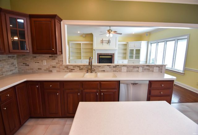 331 Mount Ashley Road, Evansville, IN 47711