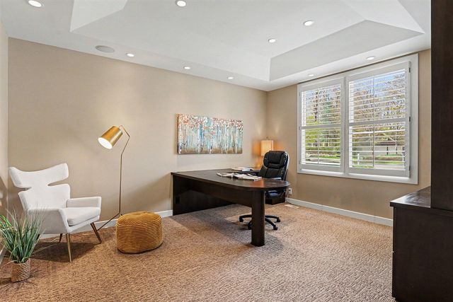 1670 Flowers Crossing Drive, Grand Rapids, MI 49525
