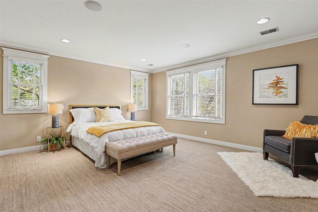 1670 Flowers Crossing Drive, Grand Rapids, MI 49525