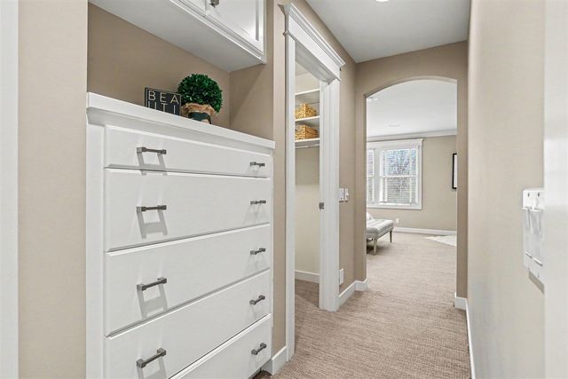 1670 Flowers Crossing Drive, Grand Rapids, MI 49525