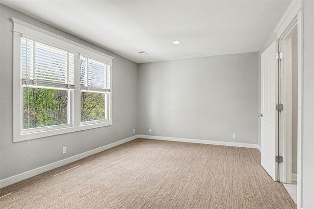 1670 Flowers Crossing Drive, Grand Rapids, MI 49525
