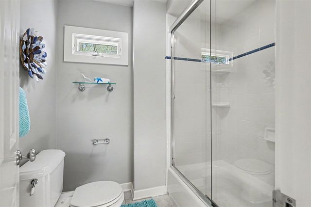 1670 Flowers Crossing Drive, Grand Rapids, MI 49525