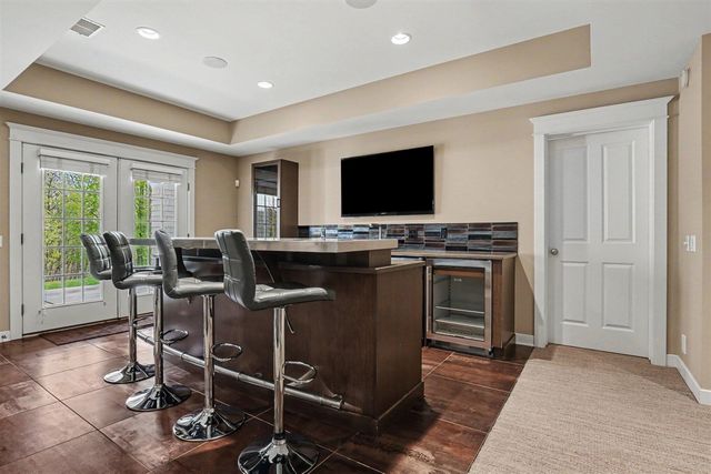 1670 Flowers Crossing Drive, Grand Rapids, MI 49525
