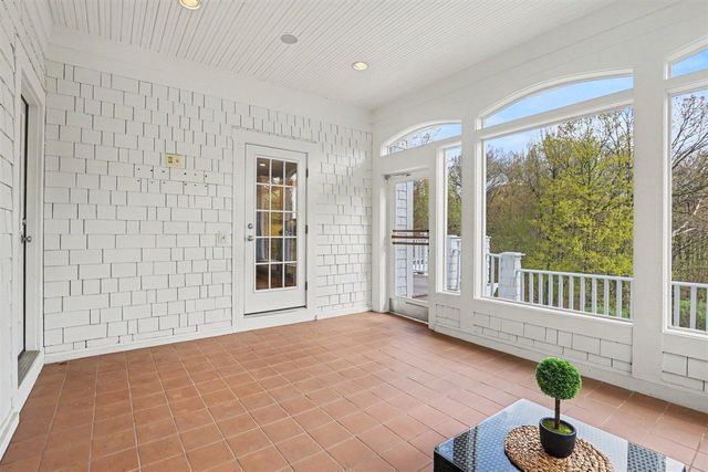 1670 Flowers Crossing Drive, Grand Rapids, MI 49525