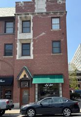 169 N Marion Street C6, Oak Park, IL 60301