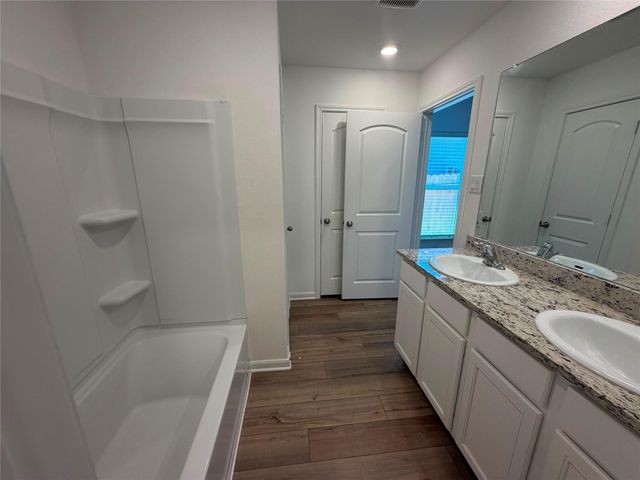 614 Aplite PASS, Maxwell, TX 78656