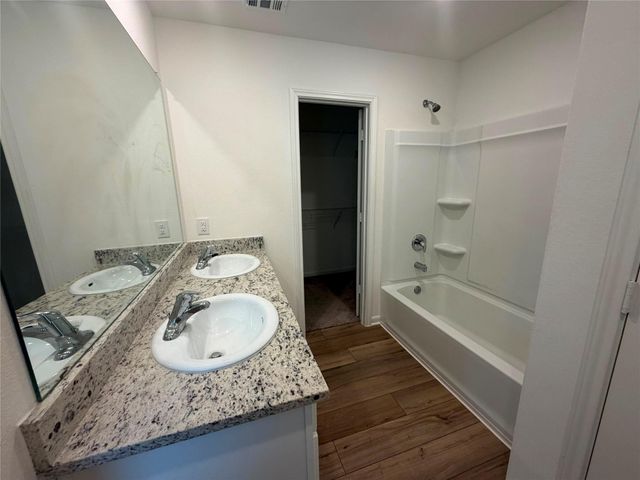614 Aplite PASS, Maxwell, TX 78656