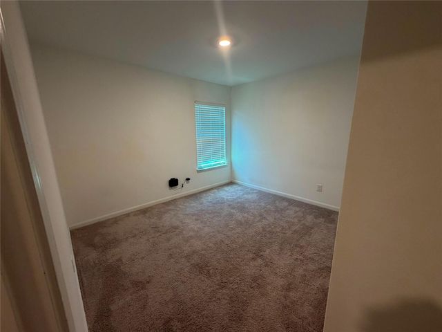 614 Aplite PASS, Maxwell, TX 78656