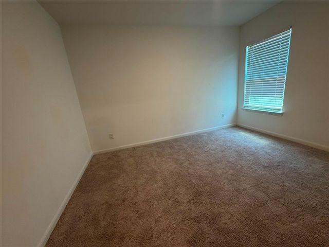 614 Aplite PASS, Maxwell, TX 78656