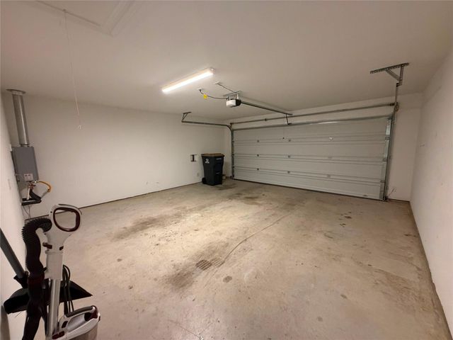 614 Aplite PASS, Maxwell, TX 78656
