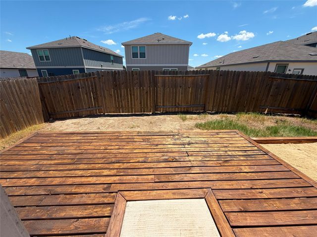 614 Aplite PASS, Maxwell, TX 78656