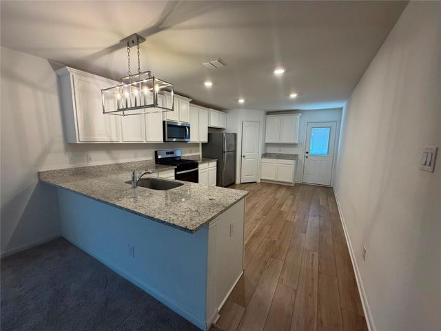 614 Aplite PASS, Maxwell, TX 78656