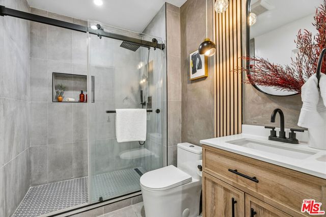 10311 Wheatland Avenue, Sunland, CA 91040