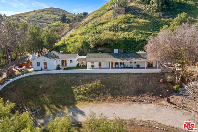 10311 Wheatland Avenue, Sunland, CA 91040