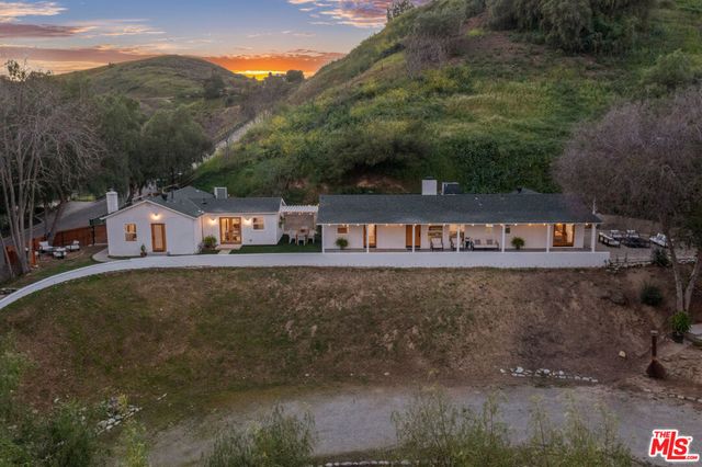 10311 Wheatland Avenue, Sunland, CA 91040