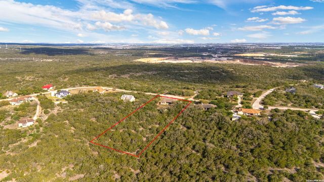827 COUNTY ROAD 2801 E, Mico, TX 78056